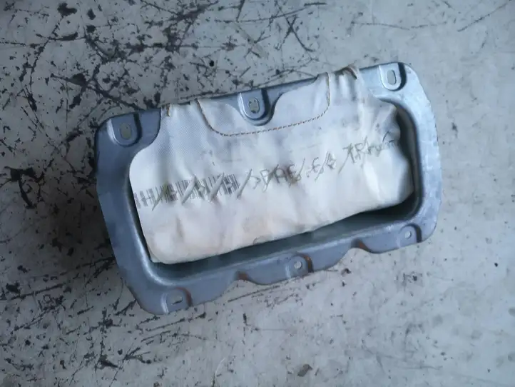 Ford Fiesta (2013 - 2017) 8V51A044H30BA Подушка безопасности пассажира — фото 1