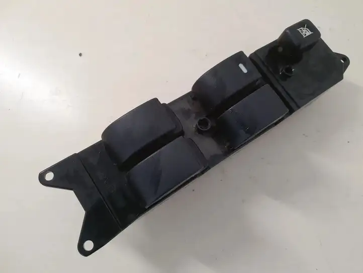 Mitsubishi Outlander (2001 - 2007) 8608A104 Кнопка стеклоподъемников — фото 1