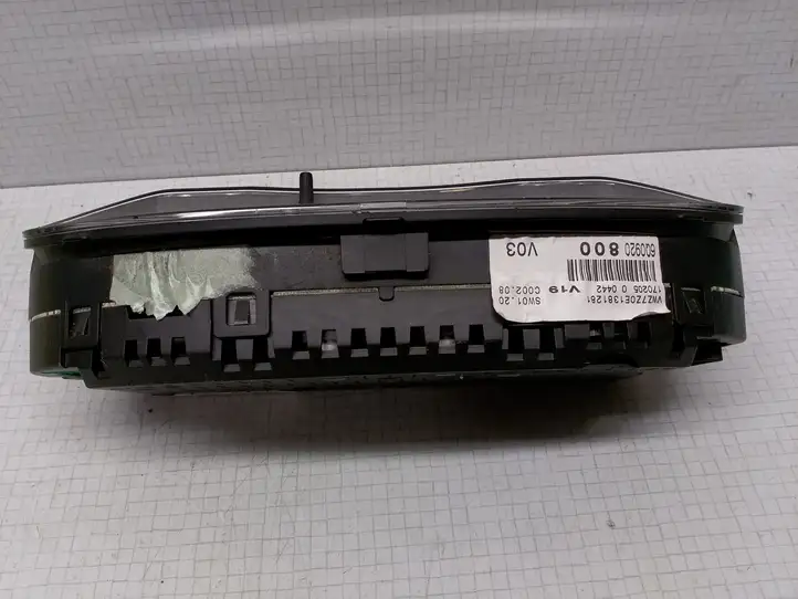 Volkswagen Polo (2005 - 2009) 6Q0920800 Спидометр — фото 4