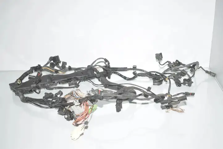 BMW 3 F30 F35 F31 (2012 - 2018) 8514561 Проводка двигателя — фото 1