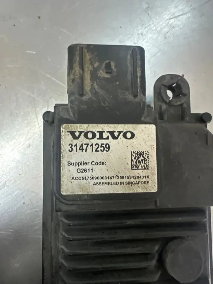 Volvo V70 (2013 - 2016) 31471259 Датчик удара SRS — фото 3