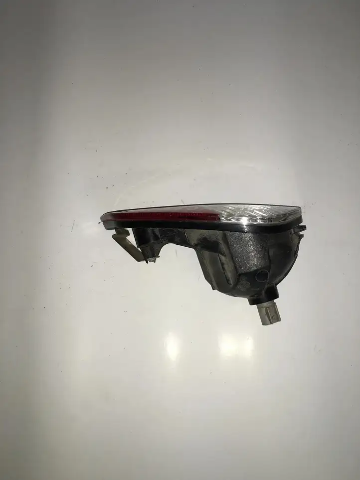 Mitsubishi Outlander (2016 - 2018) 114925L Фонарь заднего хода — фото 2