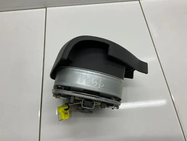 Volkswagen Golf V (2003 - 2009) 1K0880201S Подушка безопасности руля — фото 2