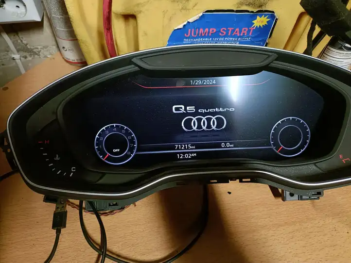 Audi Q5 SQ5 (2017 - ) 8W5920890D Другие приборные щитки — фото 7