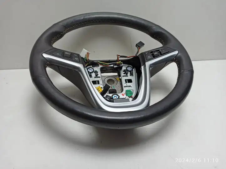 Opel Mokka (2012 - 2016) Руль — фото 6