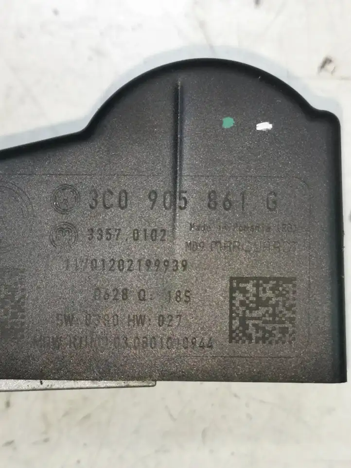 Volkswagen PASSAT B6 (2005 - 2010) 3C0905861G Комплект системы зажигания — фото 9