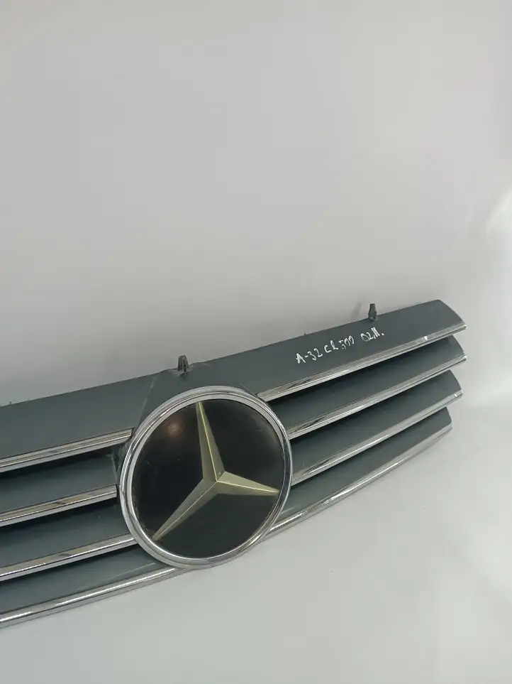 Mercedes-Benz S W220 (1998 - 2006) A2158800283 Вентиляционная решетка кузова — фото 3