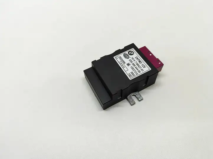 BMW 5 E60 E61 (2004 - 2010) 7180427 Блок управления топливным насосом — фото 1