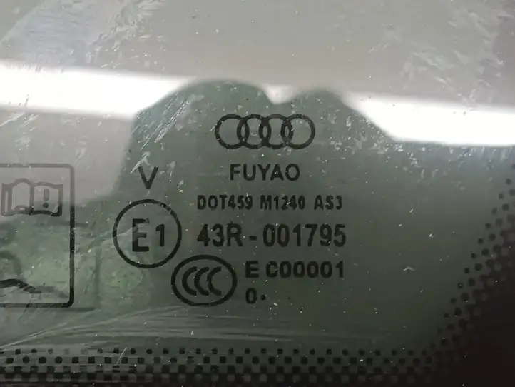 Audi A4 S4 B9 8W (2019 - ) 43R001795 Заднее боковое стекло — фото 2