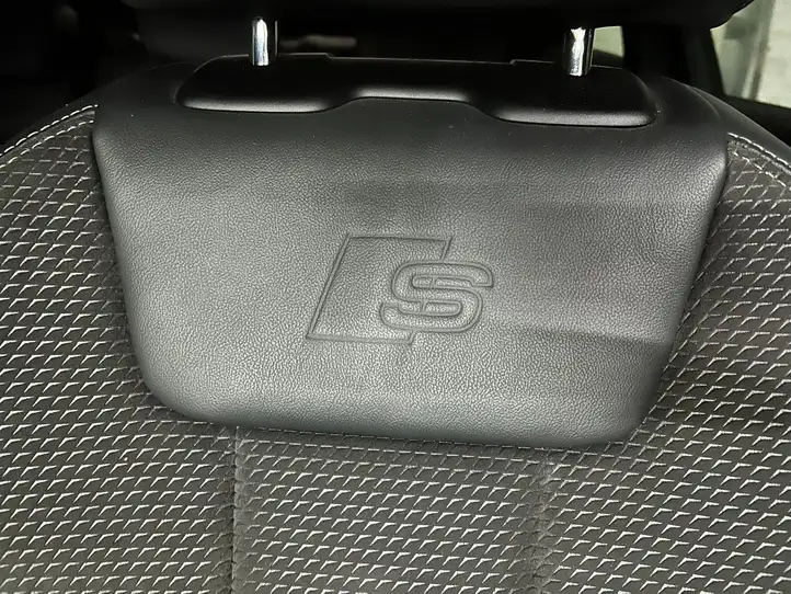 Audi A4 S4 B9 8W (2019 - ) Комплект отделки дверей — фото 7