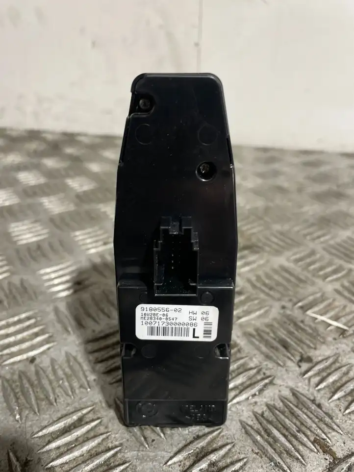 BMW 5 F10 F11 (2009 - 2016) 9180556 Блок кнопок стеклоподъемников — фото 2