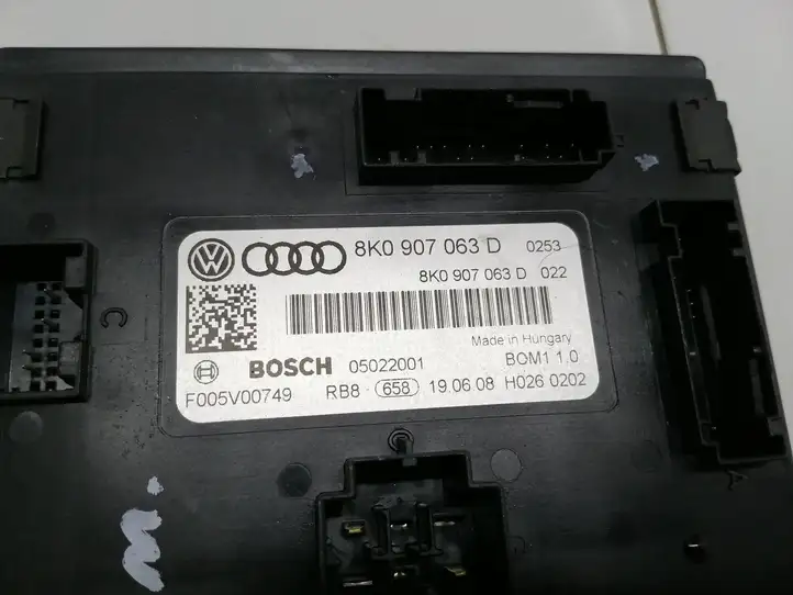 Audi A5 8T 8F (2007 - 2011) 8K0907063D Модуль комфорта — фото 3