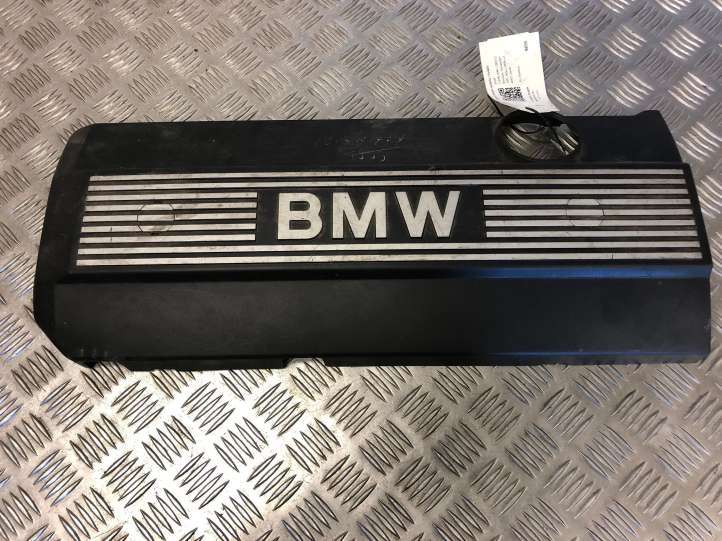 11121710781 BMW 7 E38 Variklio dangtis (apdaila)