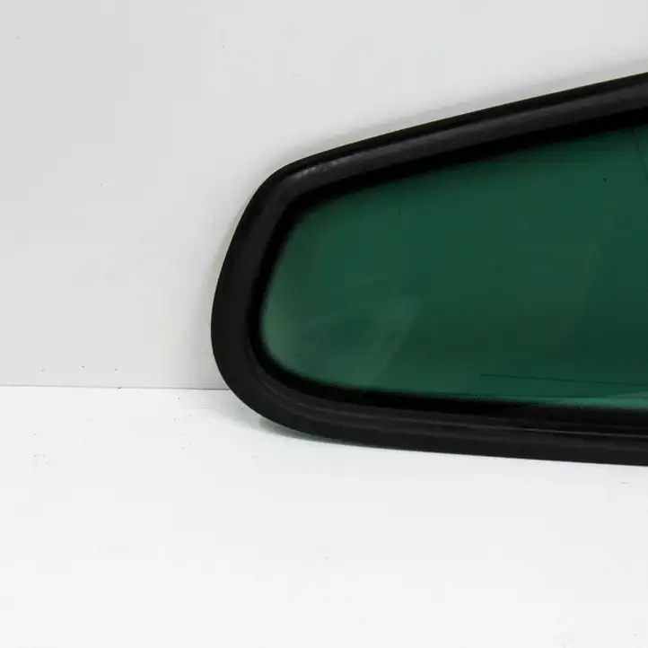 Volkswagen Scirocco (2008 - 2014) 1K8845042AC Заднее боковое стекло — фото 2