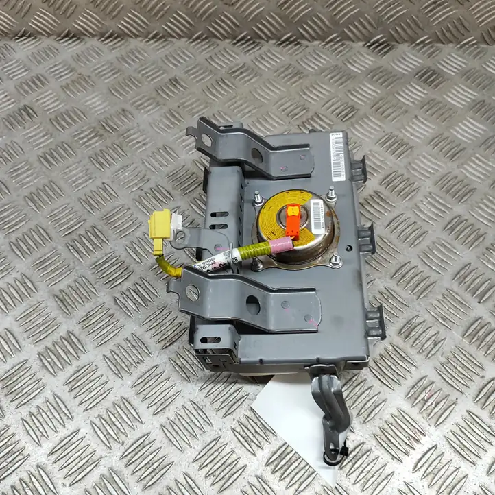 Toyota Prius+ (ZVW40) (2011 - 2018) 8214047070 Подушка безопасности пассажира — фото 4