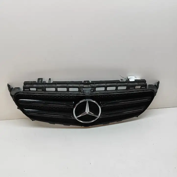 Mercedes-Benz E W213 (2016 - ) A2138880223 Передняя решетка — фото 1