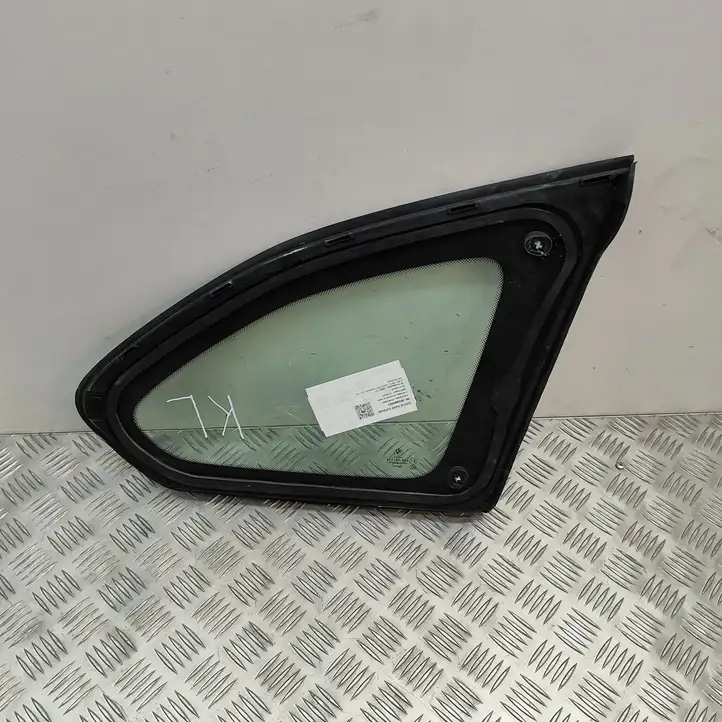 BMW X1 F48 F49 (2015 - 2022) 7349647 Заднее боковое стекло — фото 4