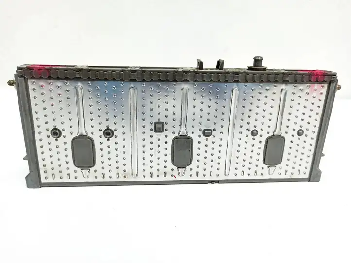 Toyota Prius (XW20) (2003 - 2009) 02711AA00197F Модуль аккумуляторной батареи гибридного автомобиля / электромобиля — фото 5