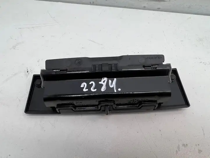 Audi A4 S4 B8 8K (2007 - 2011) 8K0857961 Задняя пепельница — фото 3
