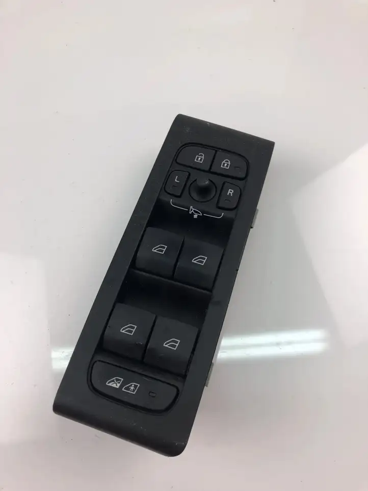 Volvo XC40 (2017 - ) 32279441 Кнопка стеклоподъемников — фото 1