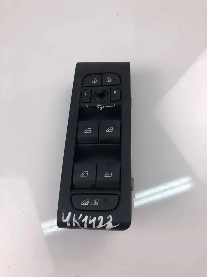 Volvo XC40 (2017 - ) 32279441 Кнопка стеклоподъемников — фото 2