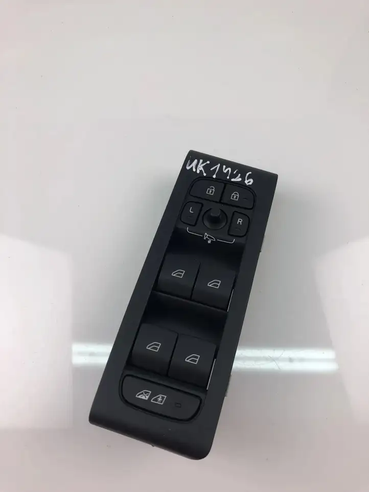 Volvo XC40 (2017 - ) 32279441 Кнопка стеклоподъемников — фото 1