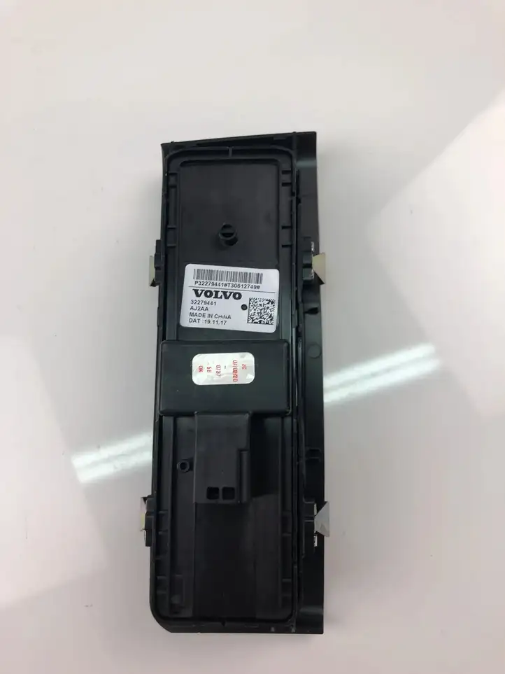 Volvo XC90 (2014 - 2019) 32279441 Кнопка стеклоподъемников — фото 3
