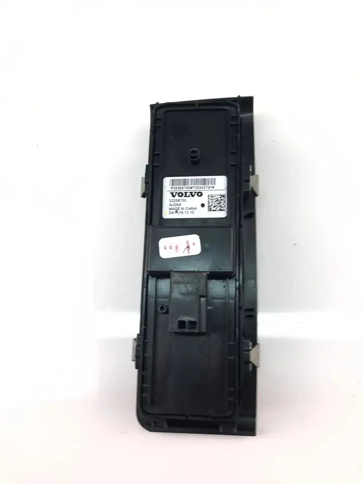 Volvo XC40 (2017 - ) 32256755 Кнопка стеклоподъемников — фото 3