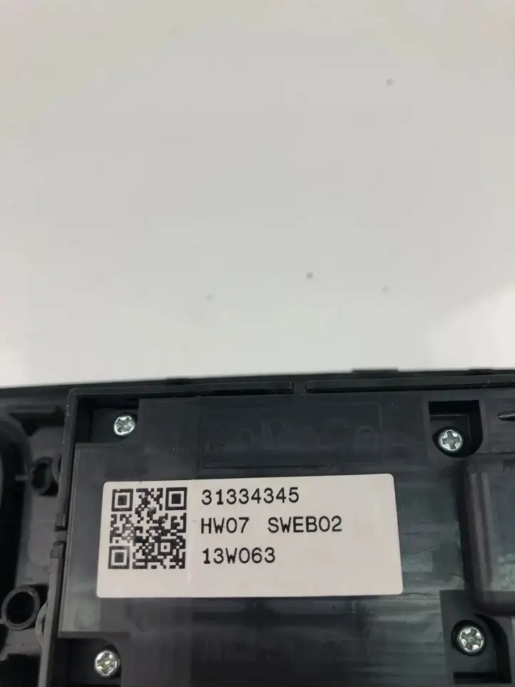 Volvo S60 (2010 - 2013) 31334345 Кнопка стеклоподъемников — фото 3