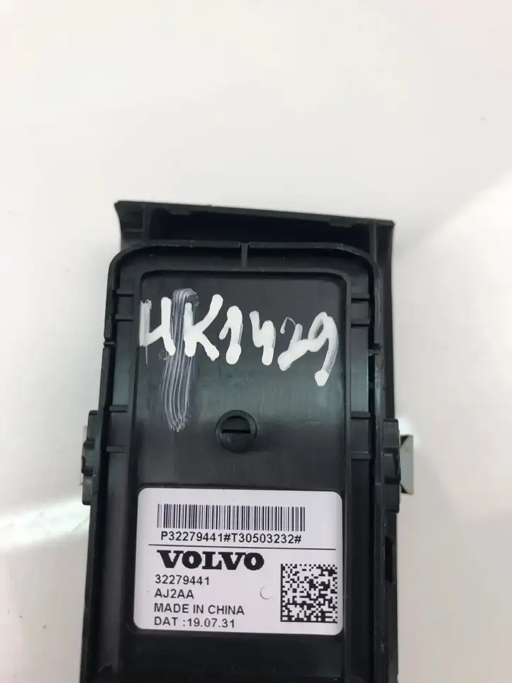 Volvo XC40 (2017 - ) 32279441 Кнопка стеклоподъемников — фото 4