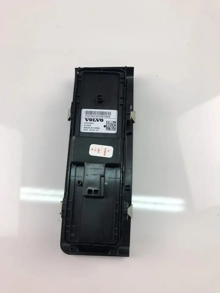 Volvo XC40 (2017 - ) 32279441 Кнопка стеклоподъемников — фото 3