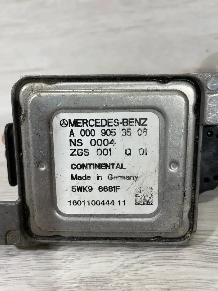 Mercedes-Benz E C207 W207 (2009 - 2017) A0009053506 Лямбда-зонд — фото 5