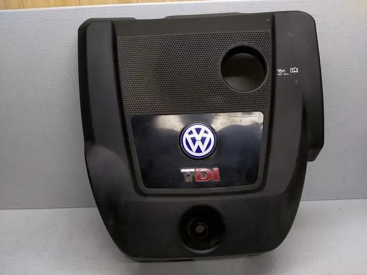 Volkswagen Bora (1998 - 2005) 038103925 Крышка двигателя декоративная — фото 1