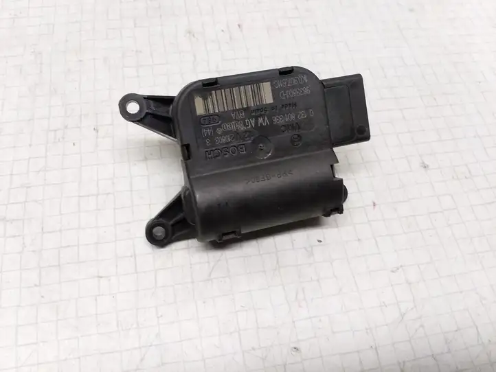 Volkswagen Touran I (2003 - 2010) 0132801336 Двигатель задвижки потока воздуха — фото 1