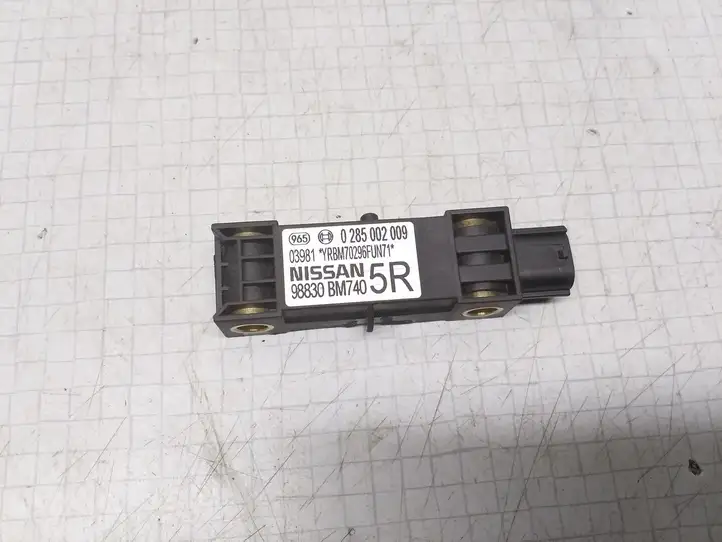 Nissan Almera N16 (2000 - 2010) 0285002009 Датчик удара SRS — фото 1
