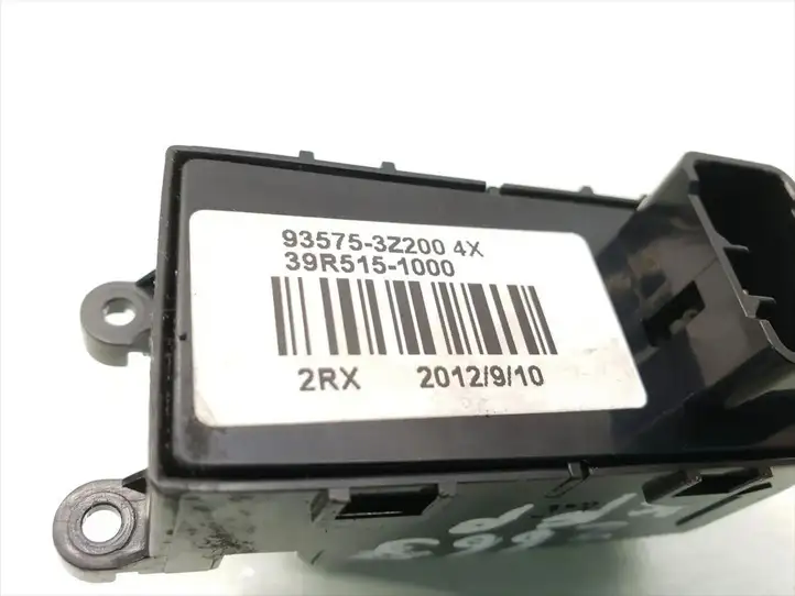 Hyundai i40 (2011 - ) 93575-3Z200 Кнопка стеклоподъемников — фото 5