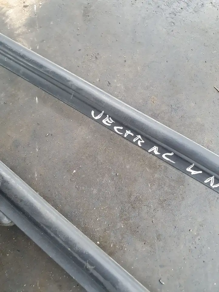 Opel Vectra C (2002 - 2005) Наружная отделка заднего порога — фото 3