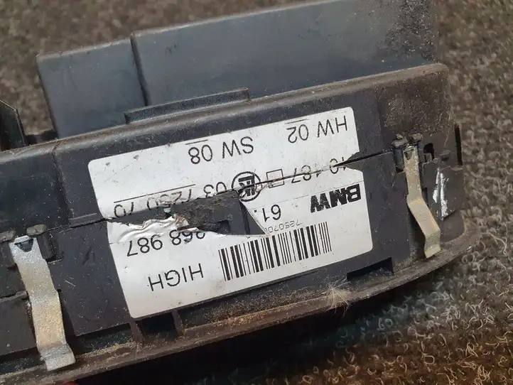 BMW 5 E39 (1996 - 2003) 61318368987 Кнопка стеклоподъемников — фото 6