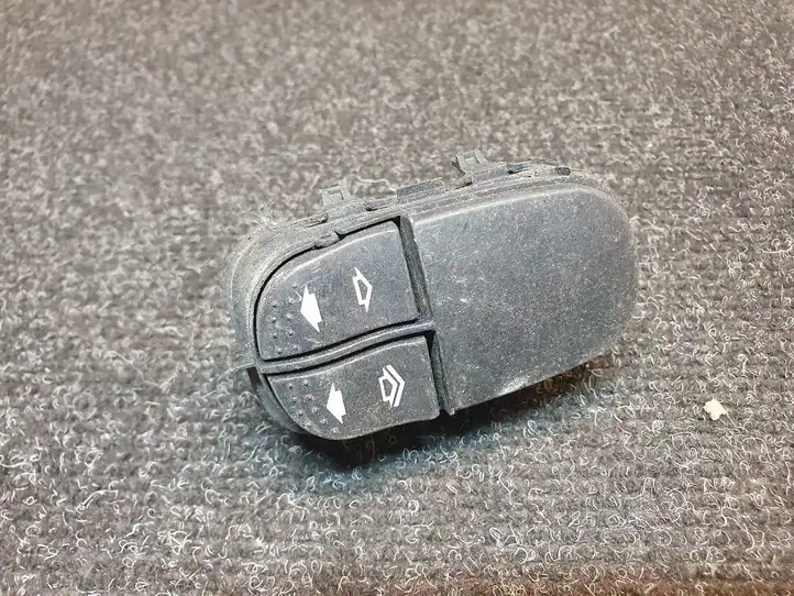 Ford Focus (1998 - 2004) 98AG14529AC Кнопка стеклоподъемников — фото 1