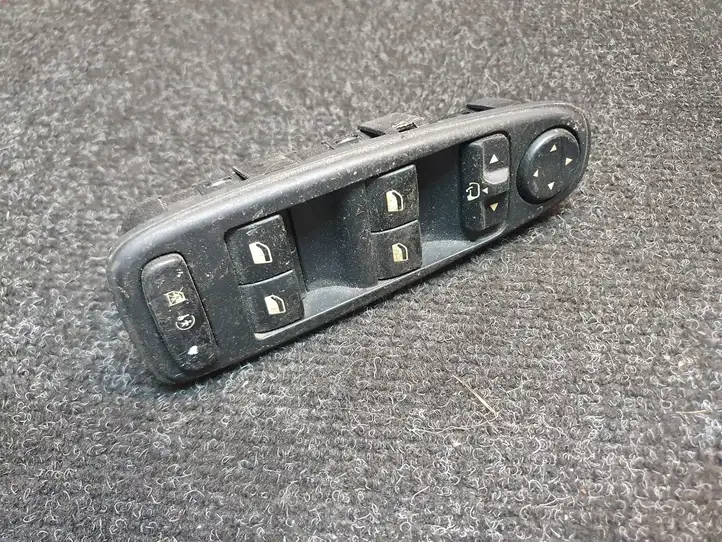 Citroen C4 I Picasso (2006 - 2013) 96639383ZD Блок кнопок стеклоподъемников — фото 1