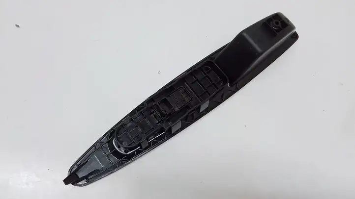 Citroen C4 (2011 - 2016) 9651465577 Кнопка стеклоподъемников — фото 2