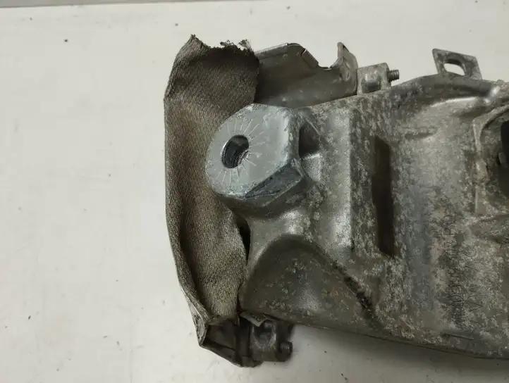 Audi A6 C7 (2014 - 2018) 4M0199308B Кронштейн двигателя — фото 6