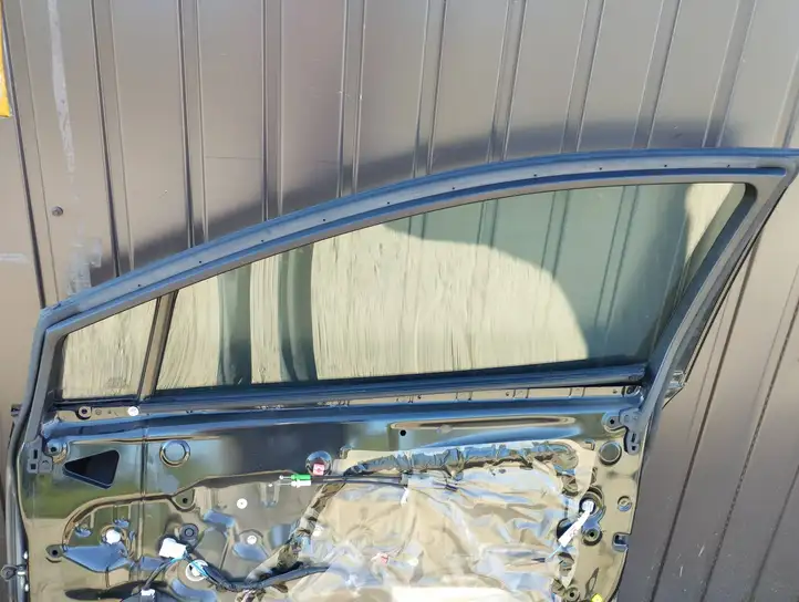 Toyota Avensis T270 (2009 - 2012) Дверь — фото 5