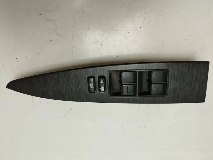 Toyota Avensis T270 (2009 - 2012) 7423205210 Блок кнопок стеклоподъемников — фото 1
