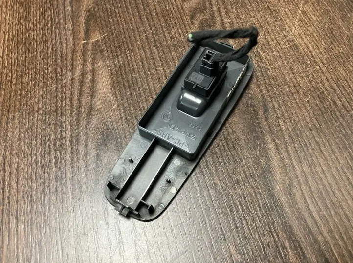 Buick Regal (2010 - 2016) 30170068 Кнопка стеклоподъемников — фото 3
