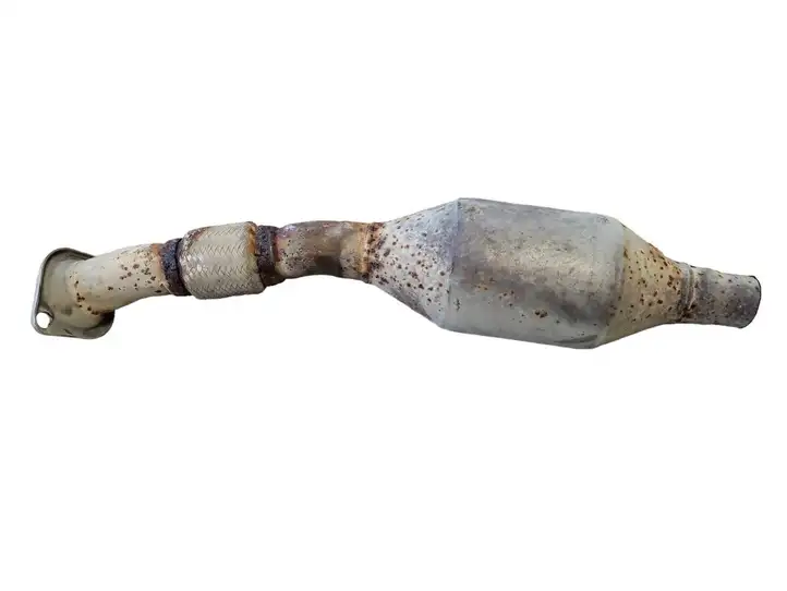 Toyota Corolla Verso AR10 (2004 - 2009) Катализатор / DPF / FAP — фото 1