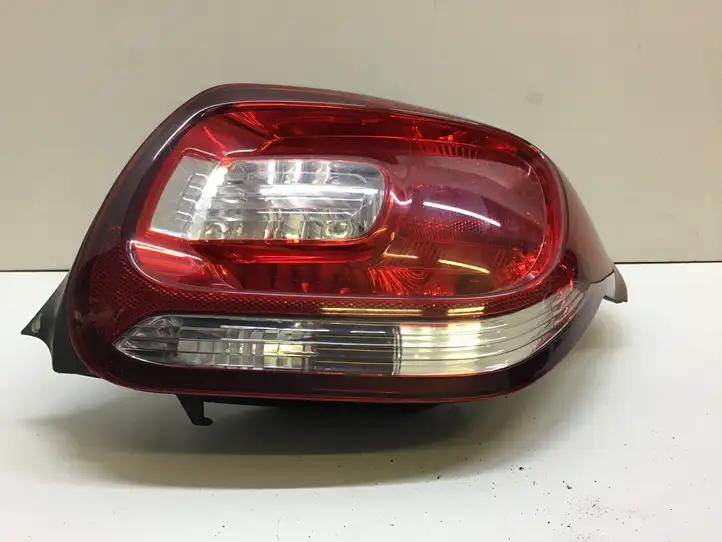 Citroen DS3 (2010 - 2016) 967697338000 Задний фонарь в кузове — фото 7