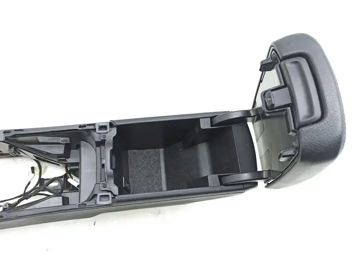 Mercedes-Benz CLA C117,X117,W117 (2013 - 2019) Комплект салона — фото 2
