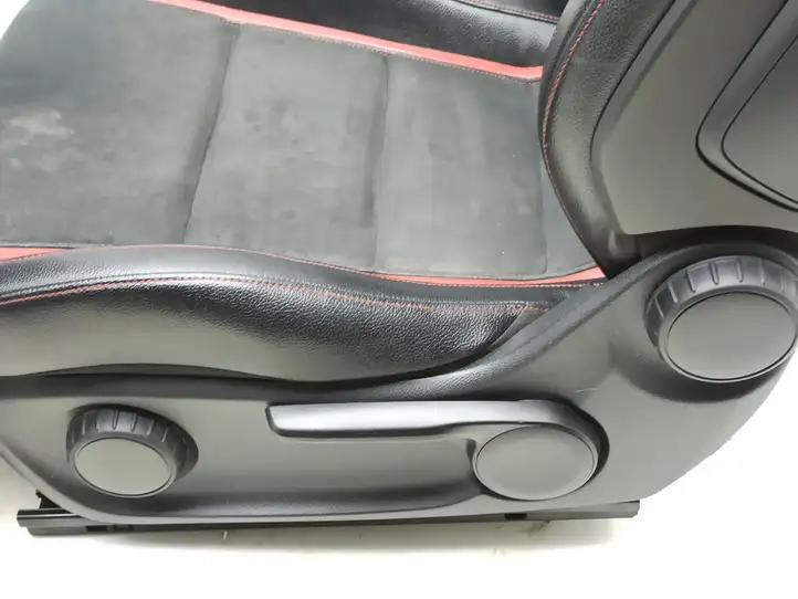 Mercedes-Benz CLA C117,X117,W117 (2013 - 2019) Комплект салона — фото 45