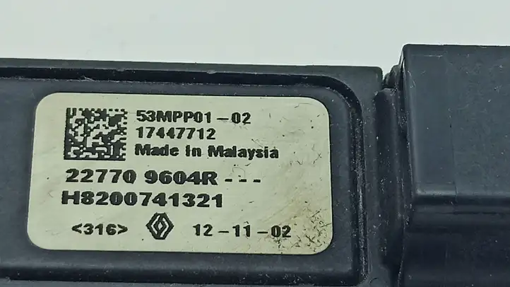 Nissan Primastar (2001 - 2014) H8200741321 Датчик давления выхлопных газов — фото 10